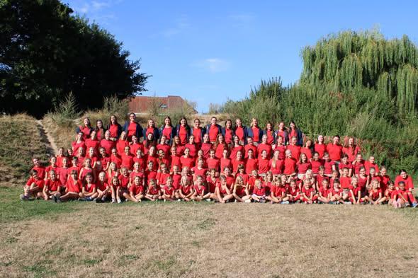 Chiromeisjes op kamp 2026 © Chiro Koekelare