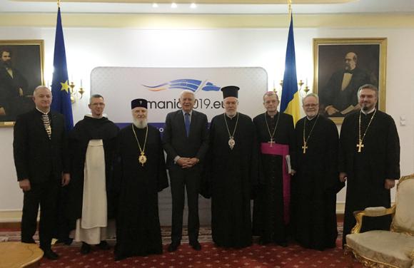 De delegatie  van de Europese kerken bij de Roemeense minister van BZ © Comece