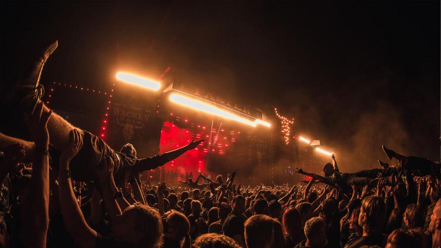 Crowdsurfer © Wacken Open Air