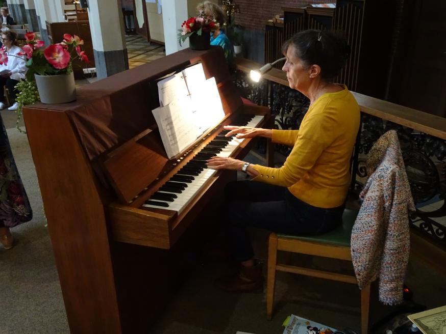 Nicole De Paepe aan de piano © Mia Verbanck