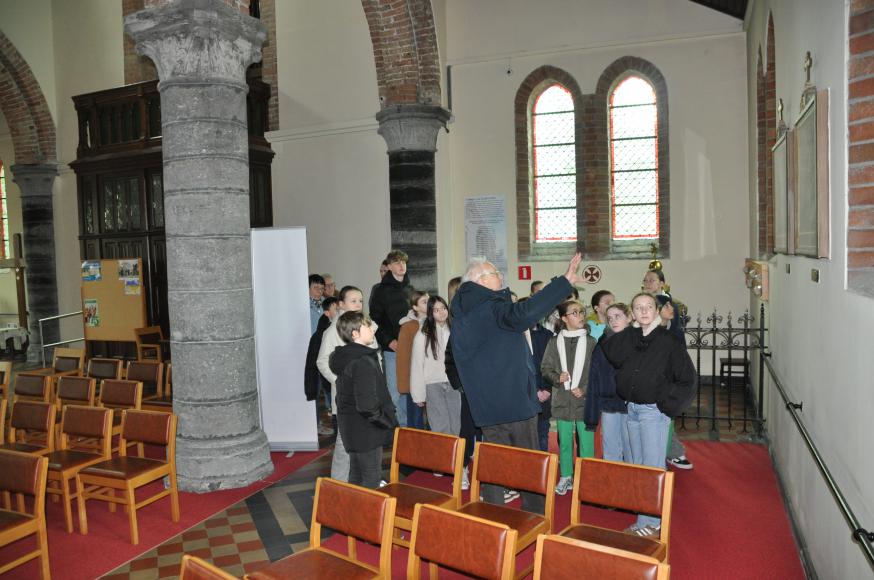 kerkverkenning en vormselkruisje 