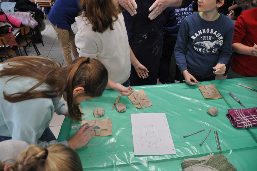 kerkverkenning en vormselkruisje 