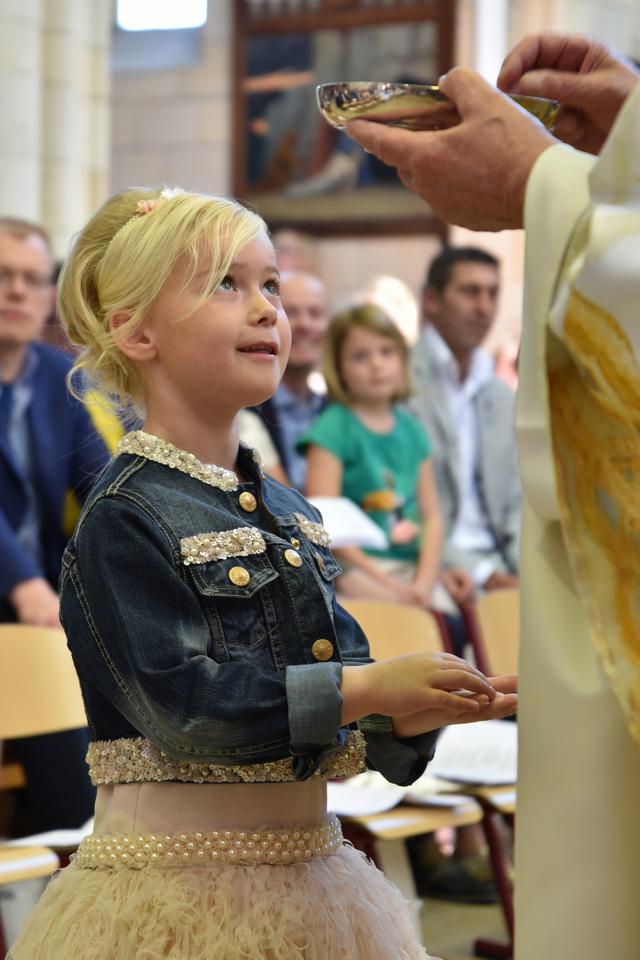 eerste communie © federatie Zutendaal