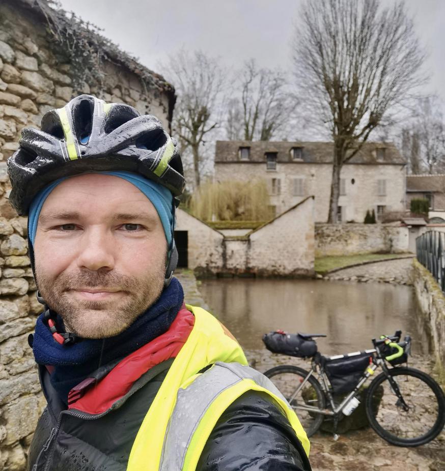 Dave Casteleyn fietst naar Compostela. 'Het is goed af en toe je tijd te nemen om na te denken over wat er in je leven allemaal gebeurt.' © Dave Casteleyn