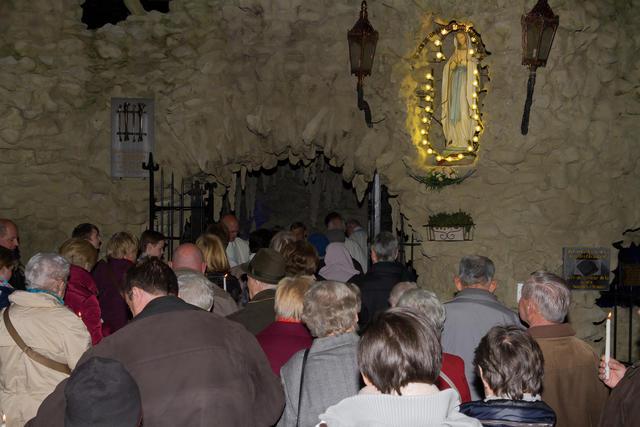 Opening van het bedevaartseizoen in de Basiliek O.L.V. van Lourdes in Oostakker © Daisy Decraene