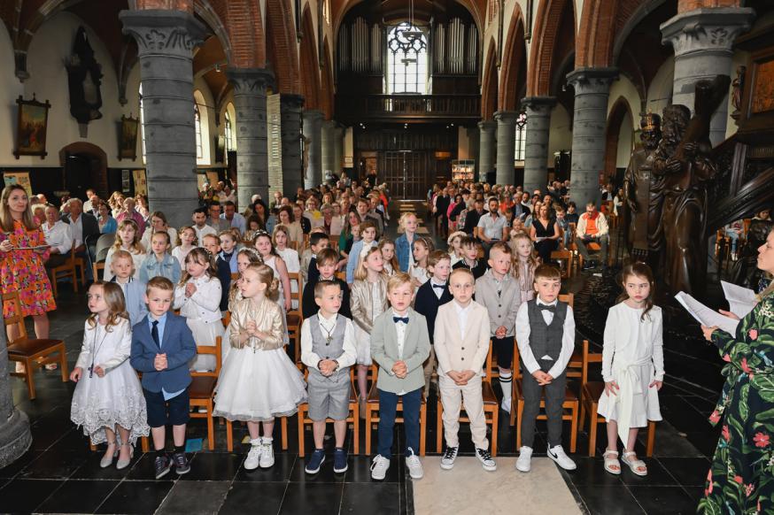 Eerste communie 9 mei 2024 © @ Close Up Els Buys