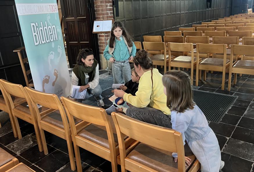 Eerstecommunietocht ST bidden 