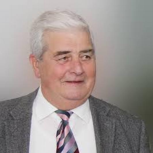 Overlijden ere-burgemeester Etienne Steegmans 