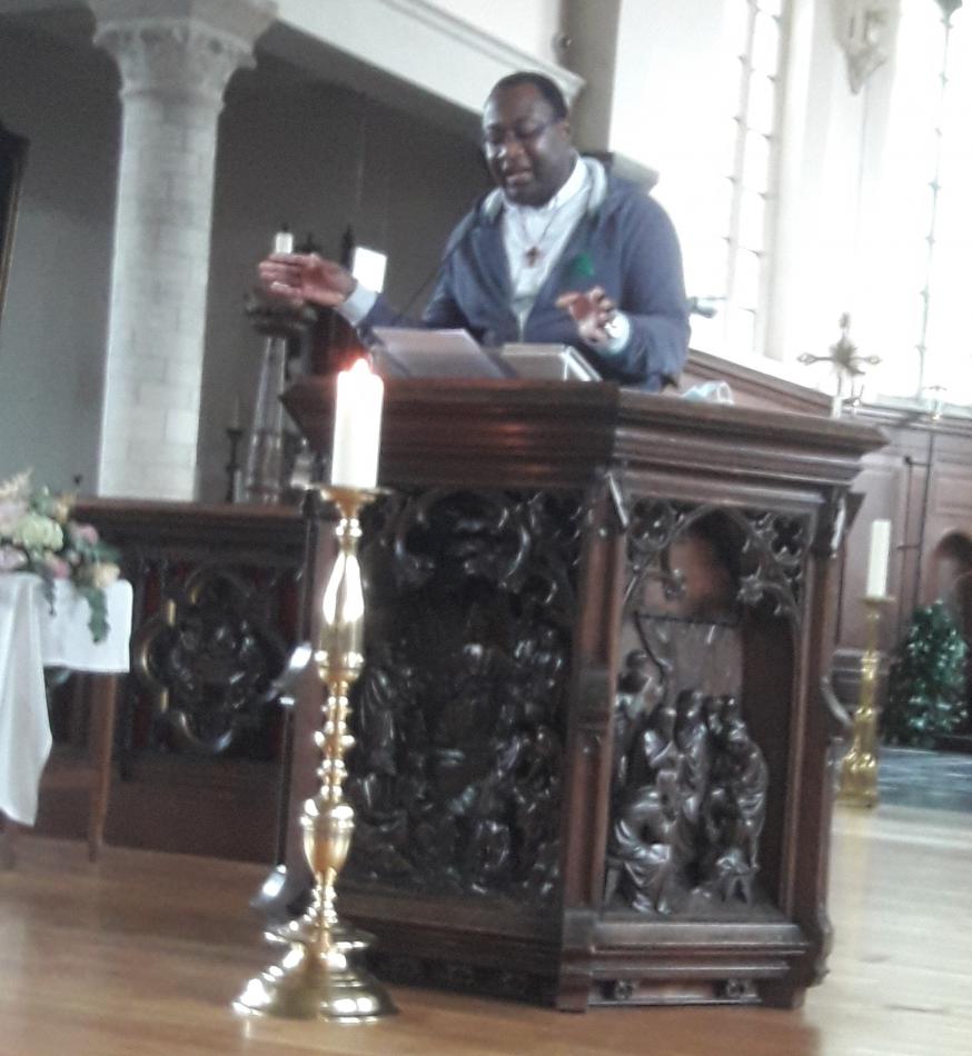 pr. Etienne Miji © parochie in Assenede-Evergem-Zelzate