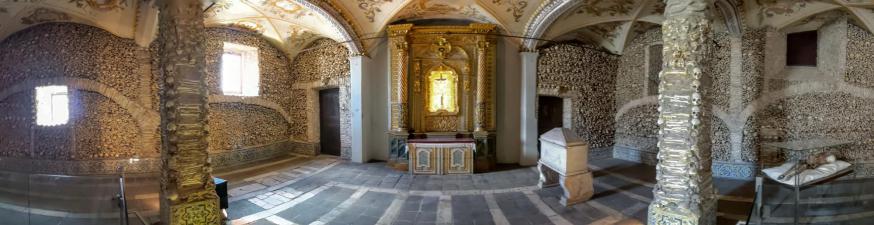 Panoramisch zicht op de kapel van Evora. © Wikipedia