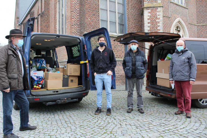 Inzameling hulpgoederen © Annelies Frederix - Nieuwsblad