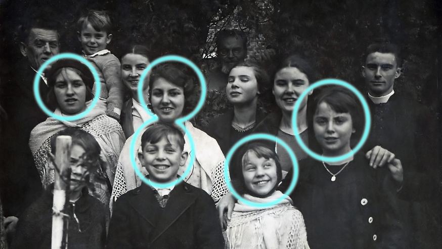 De kinderen Voisin en Degeimbre (omcirkeld op de foto) 