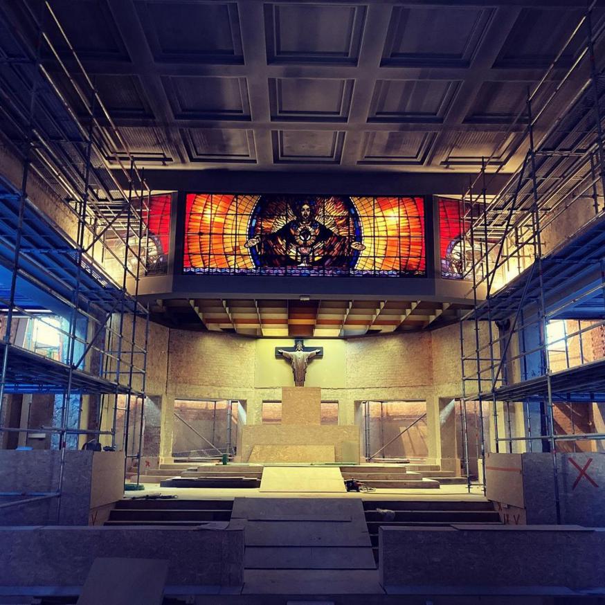 De kerk tijdens de restauratiewerken 2021 © Jan Caljon