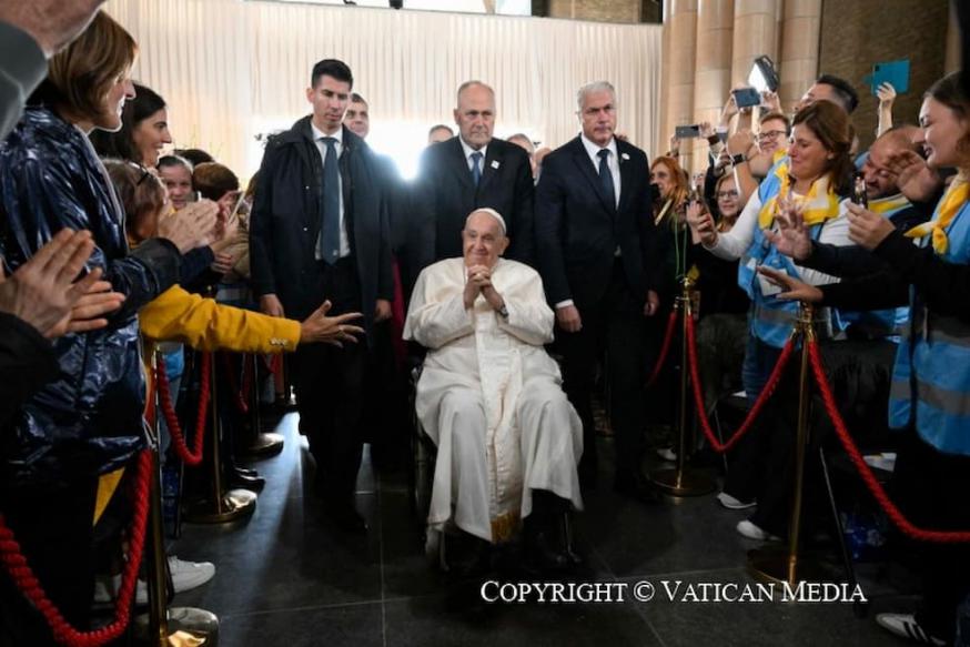 Pausbezoek aan België - In Koekelberg © Vatican Media