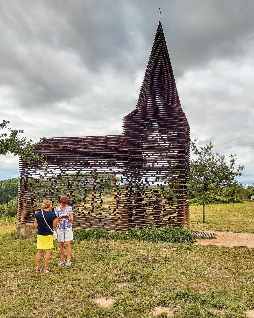 Doorkijkkerkje van Pieterjan Gijs en Arnout Van Vaerenbergh