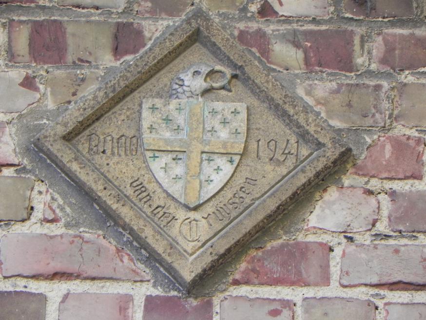 Wapenschild van abt Marie-Albert Van der Cruyssen © Gerde Vermaut