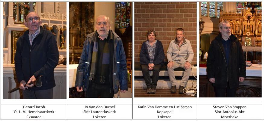 Een gesprekje met enkele kosters van onze parochie © Geert Defauw