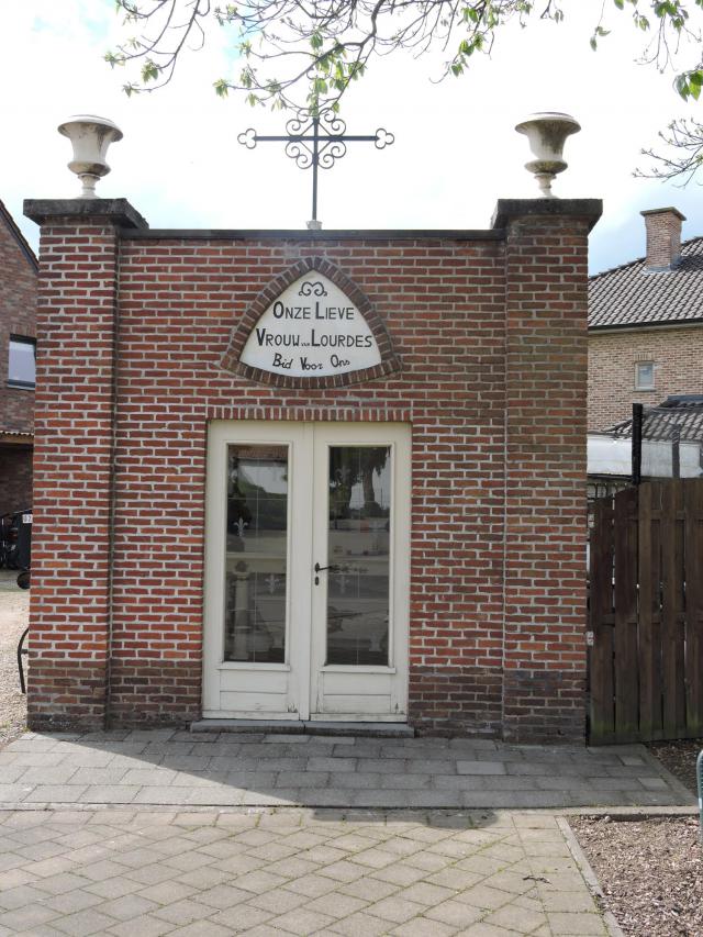 Kapel van O.L.Vrouw van Lourdes (Staakte) 