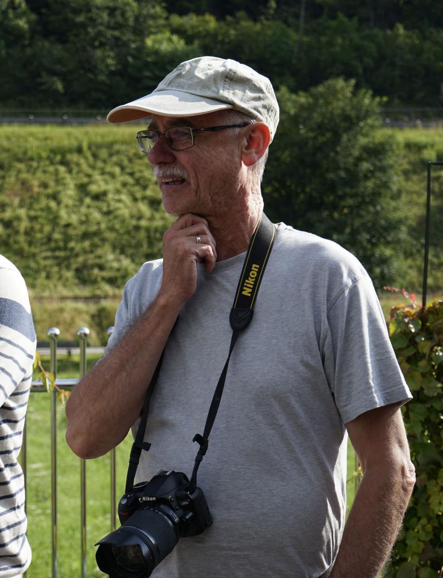 Geert neemt afscheid van het onderwijs na 42 jaren trouwe dienst. Hij heeft nu meer tijd voor andere passies en hobbies, zoals fotografie (en vaste reporter voor ons parochieblad!). 