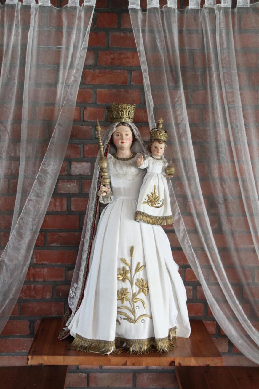 Het beeld van Maria in de Spoelekerk. © HVDS