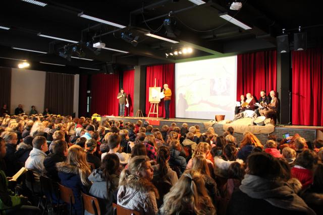 Bij de start van de namiddag werd het thema toegelicht door Paul en Chris.  © HVDS