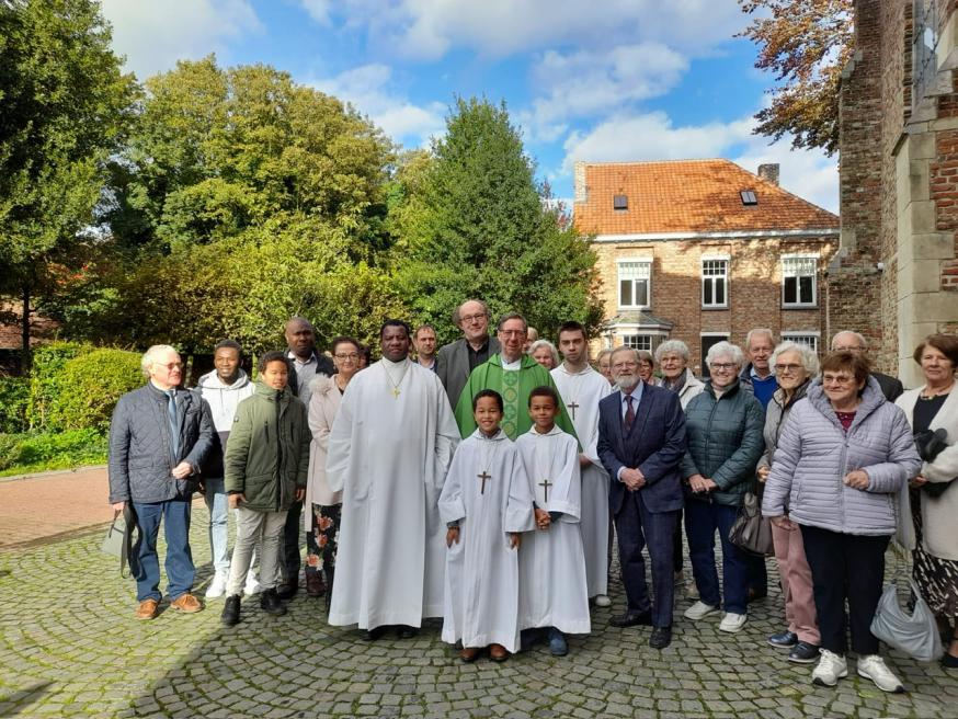 Parochie H. Drie-eenheid © Luc Mertens