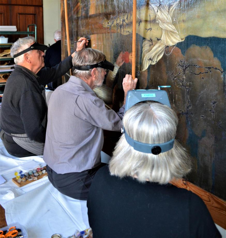 Restauratie schilderij uit de Heilig Kruiskerk  