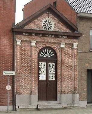 KAPEL BRUGSTRAAT (Stekene) O.-L.-Vrouw Onbevlekt Ontvangen KAPEL BRUGSTRAAT (Stekene) O.-L.-Vrouw Onbevlekt Ontvangen