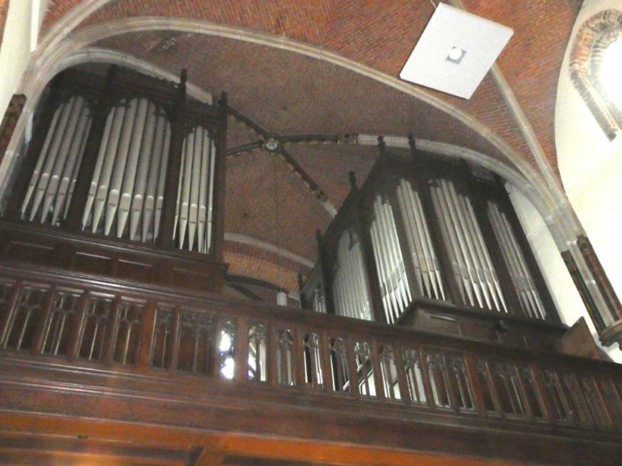 Orgelkast met pijpen. Het Schyvenorgel telt 1450 pijpen 