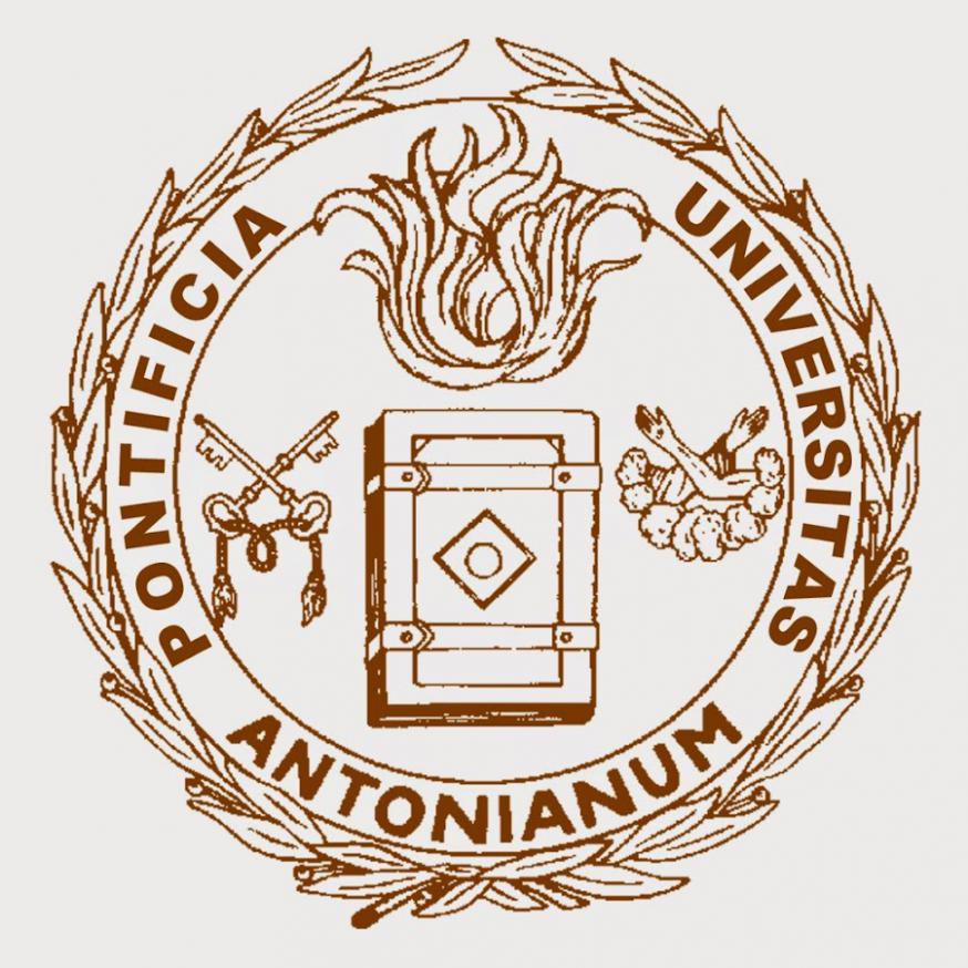 Arsenius ging kerkelijk recht studeren te Rome aan het Antonianum 