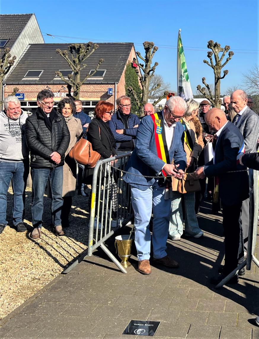 Burgemeester Stany De Rechter opende het “pad van de dankbaarheid” 