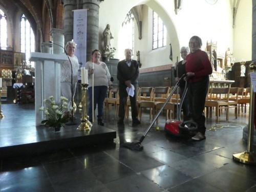 H. Kruiskerk vloerherstelling-3 