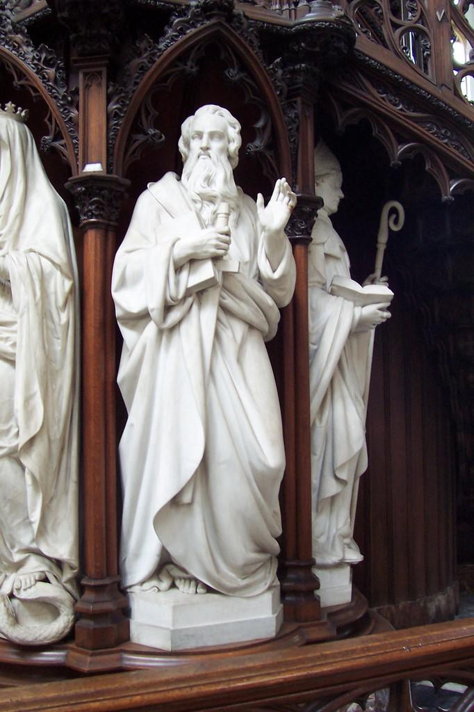 H. Paulus, detail van de preekstoel, St-Pauluskathedraal te Luik 