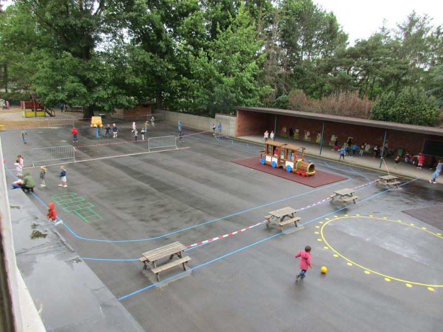 Nu draait ook onze kleuterschool op volle toeren……. 