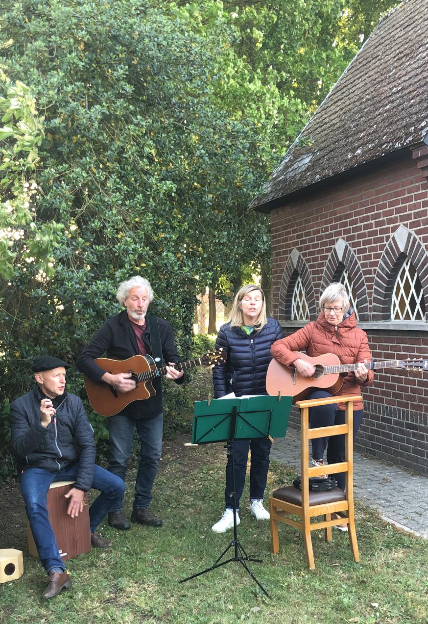 Zingen voor Maria © Parochie Kleine-Brogel