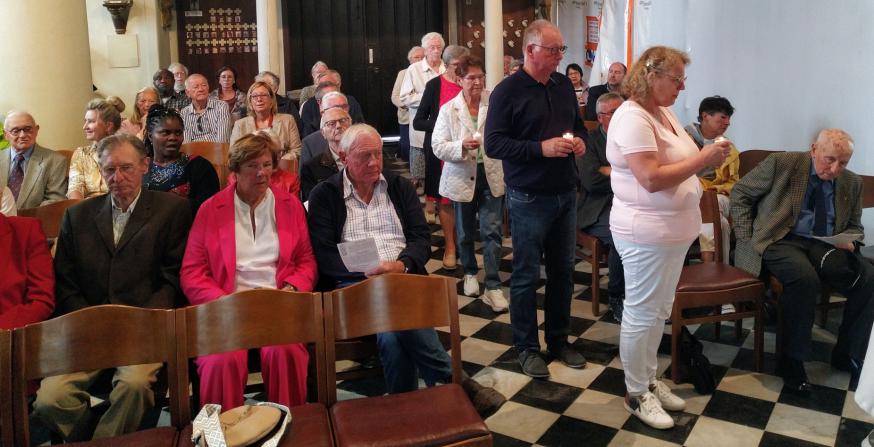 kaarsjesprocessie Stene 
