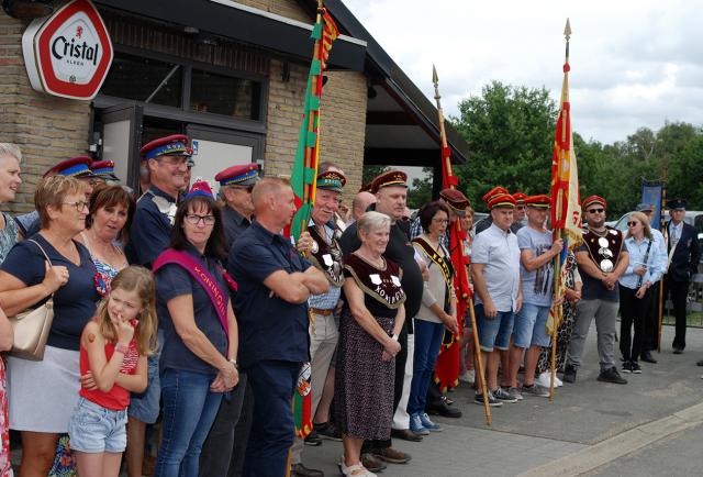 KEIZERSCHIETING IN LUMMEN 