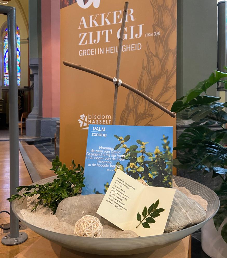 Palmzondag in de Peerse kerk © Els Agten