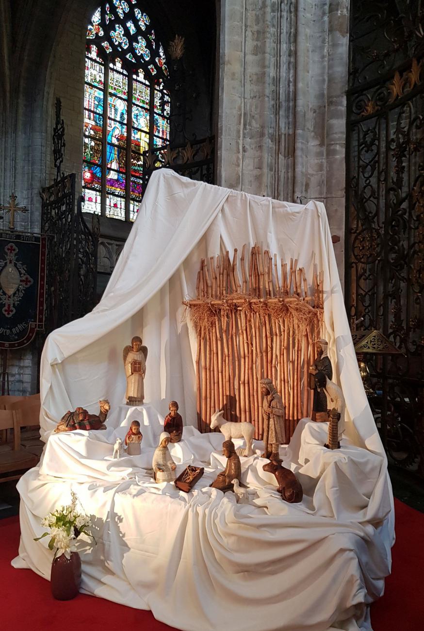 Deze kerststal in de kerk van Alsemberg is zeker een bezoek waard. © Hugo Casaer