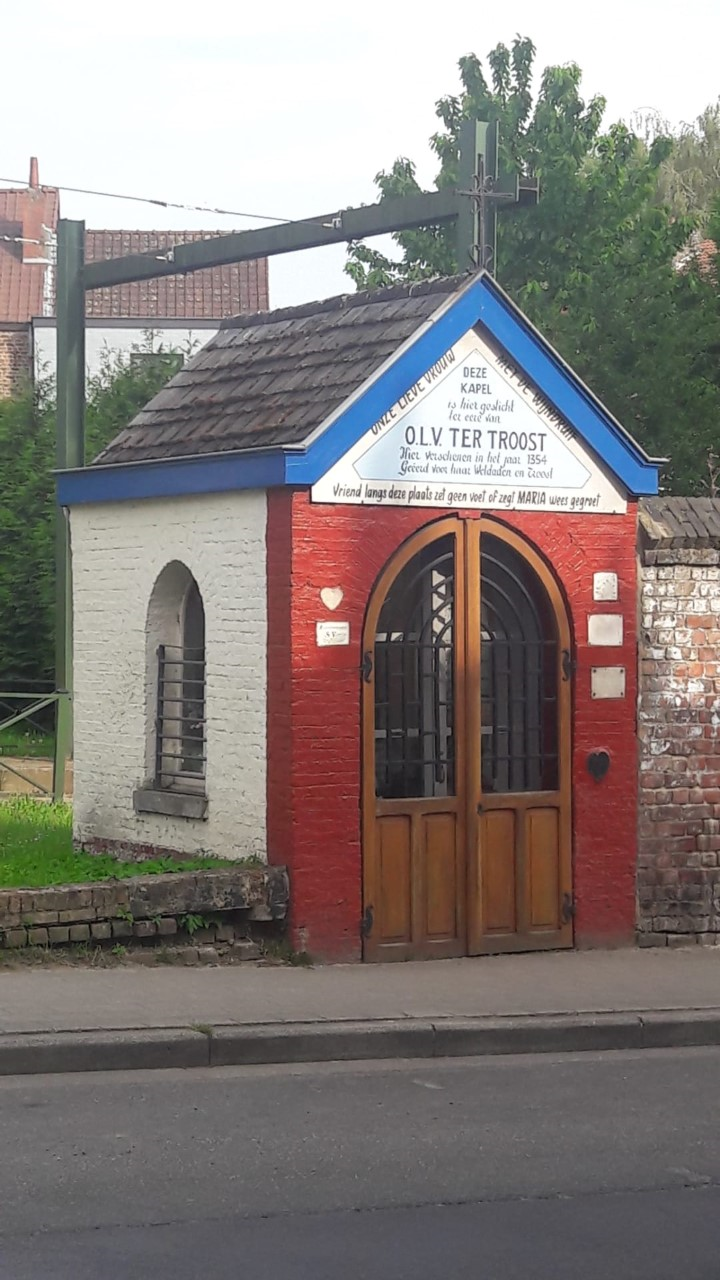 Kapel Onze-Lieve-Vrouw-ten-Troost in de Put van Kalevoet 