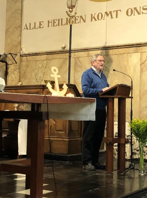 Foto Nederzwalm getuigenis Mgr. Romero 