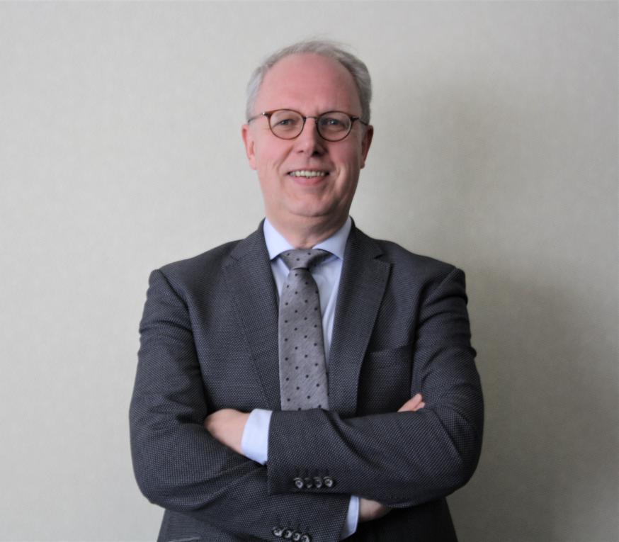 Francis Loyens, bisschoppelijk gedelegeerde voor onderwijs en communicatie. 
