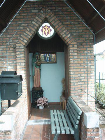 Kapel aan wijk De Ratte in Zaffelare © BavoPar Kapel aan wijk De Ratte in Zaffelare © BavoPar