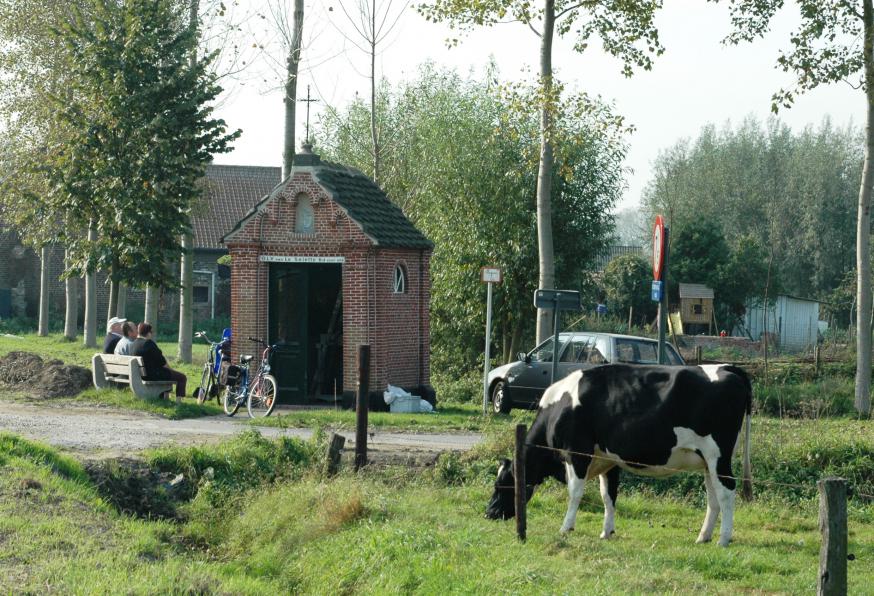 Kapel aan de Eikstraat te Zeveneken 