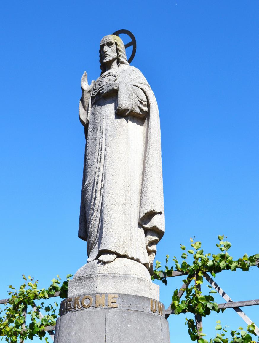H. Hartmonument langs de Kasteelstraat (Sint-Gillis-Waas) 