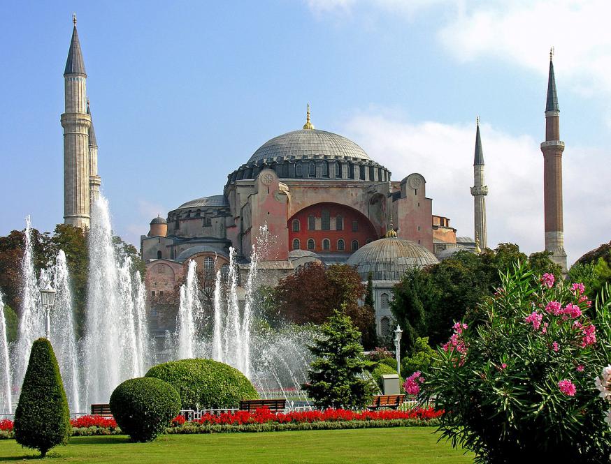 Hagia Sophia © Dennis Jarvis via Wikimedia Hagia Sophia © Dennis Jarvis via Wikimedia