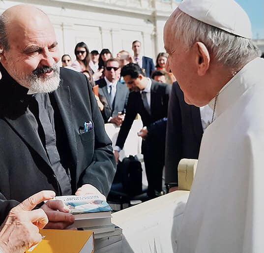 Tomas Halík met paus Franciscus © Vatican Media