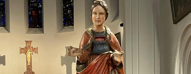 Heilige Agatha - beeld in de SInt-Agathakerk © Sint-Agathakerk  Sint-Agatha-Berchem