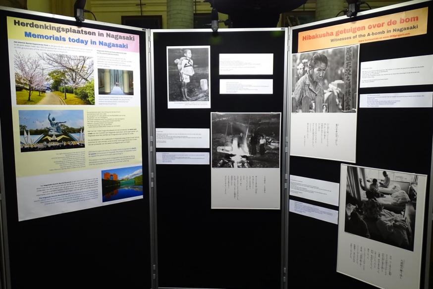 Hibakusha getuigen, drieluik op tentoonstelling © Siegfried Jaecques