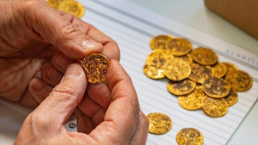De gouden munten uit Banias © IAA